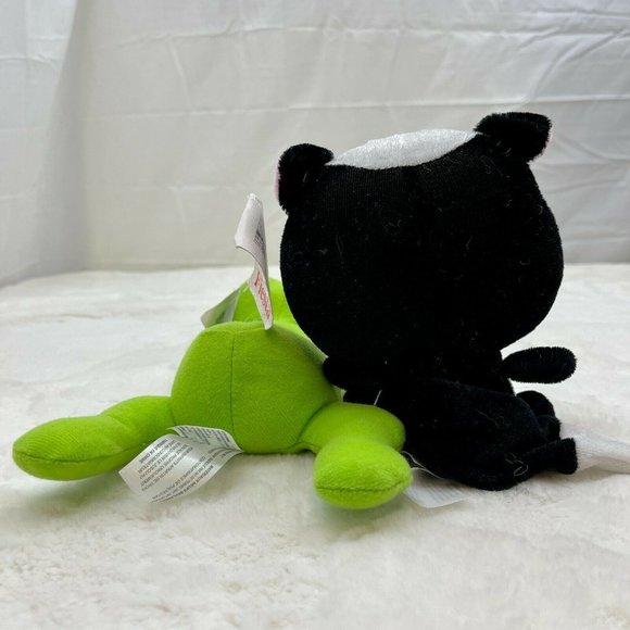 2 Fiesta 7" Plush Stuffed Toys Rose Skunk and Lay Down Floppy Frog - Picture 2 of 12